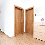 Anica Apartman