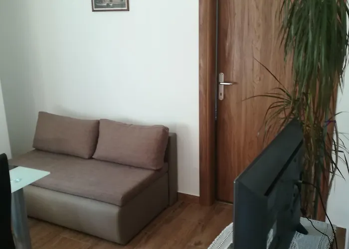 Anica Apartman *