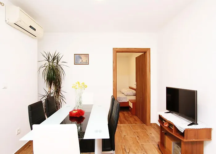 Anica Apartman Trogir