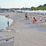 Anica Trogir